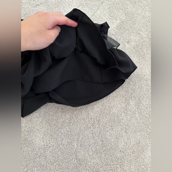 Black Ruffled Skirt - Picture 2 of 4